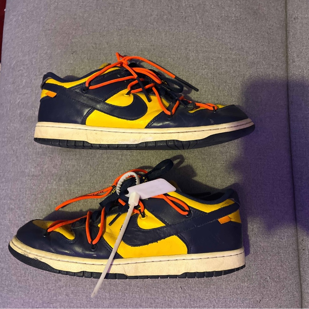 Nike Men’s Shoes Off-White - Navy and University Gold